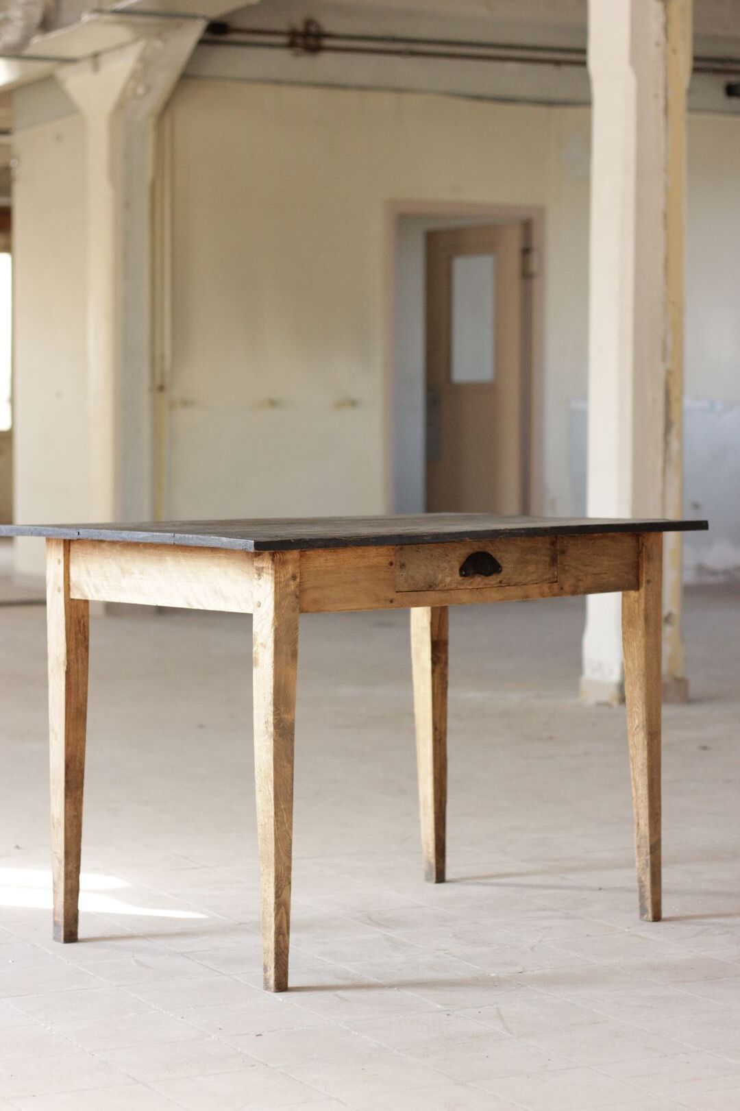 Early twentieth table