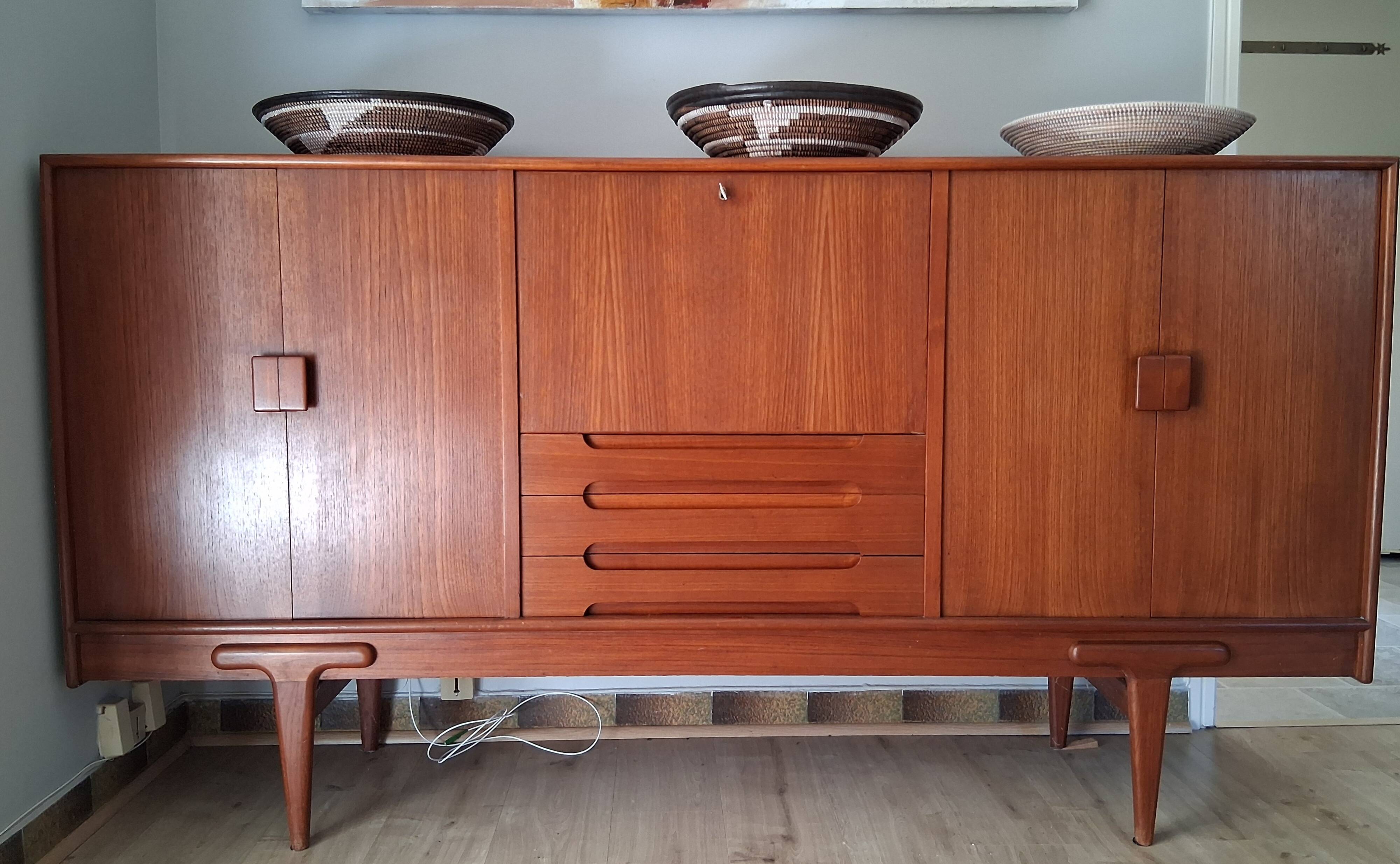 Enfilade scandinave ejvind johansson années 60