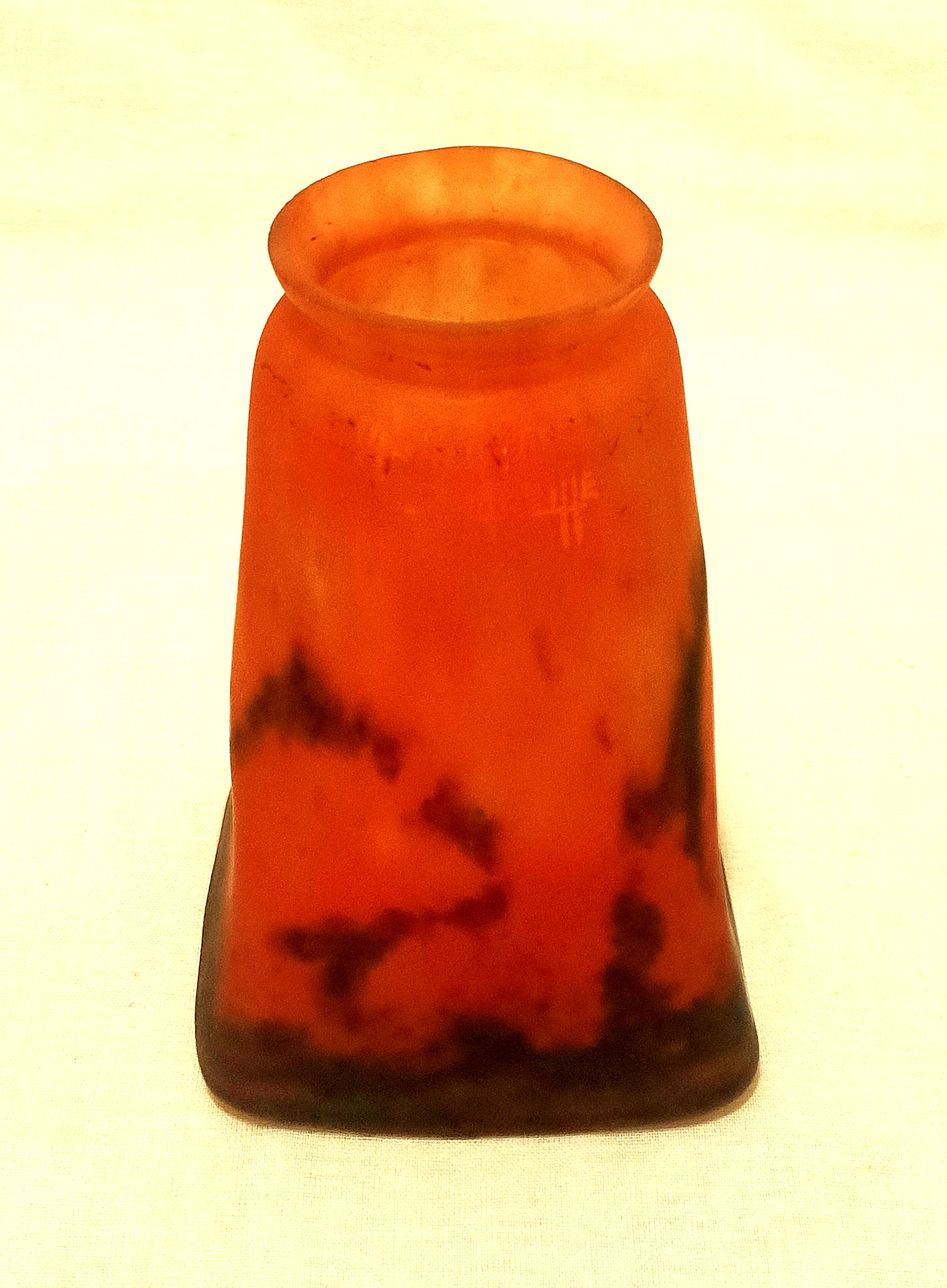 Art-nouveau lamp articulable bronze foot with glass paste shade muller lunéville