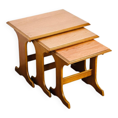 Table basse scandinave gigogne en teck 1960