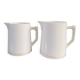 Paire de pichets en porcelaine de Digoin