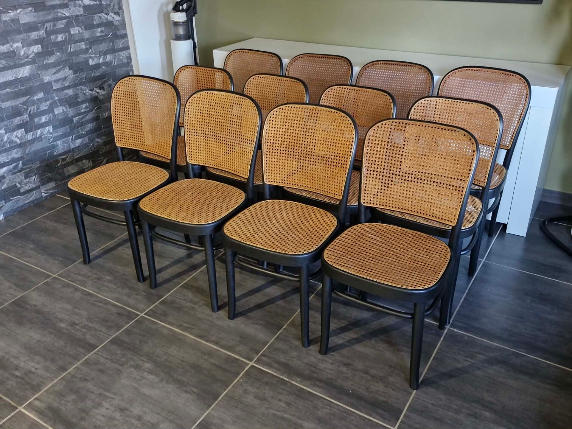 Set of 12 chairs no. 811 after Hoffmann, 1990s