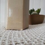 Bouteille en grès hexagonale