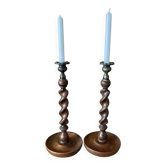 Lot de 2 bougeoirs en bois anciens