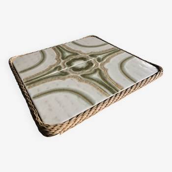 Ceramic tile trivet with vintage woven wicker outline pattern