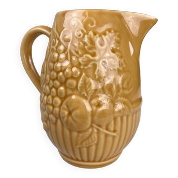 Earthenware carafe