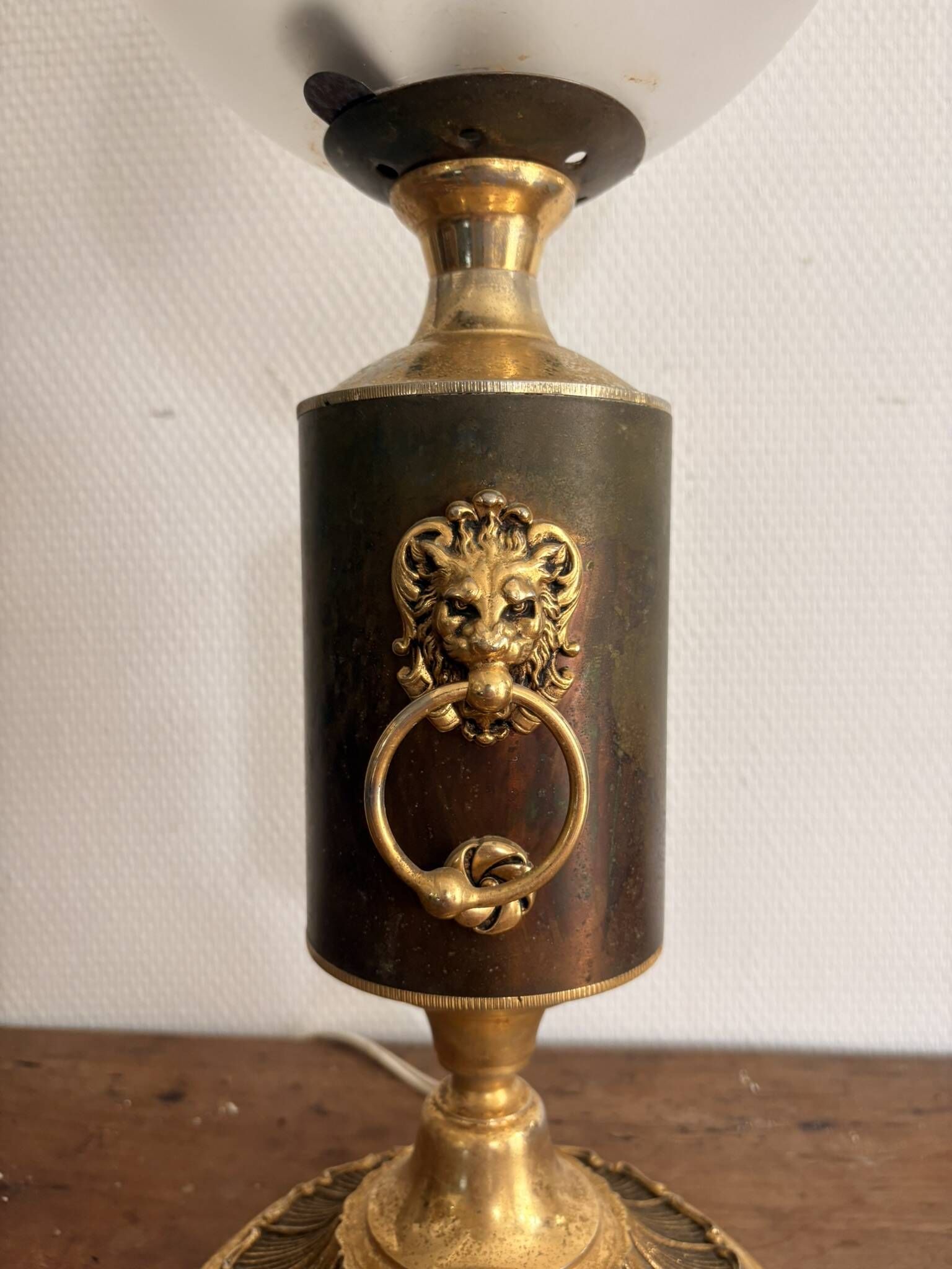 Antique Neo-Classical Empire Lion Balthazar Glass Globe Lamp