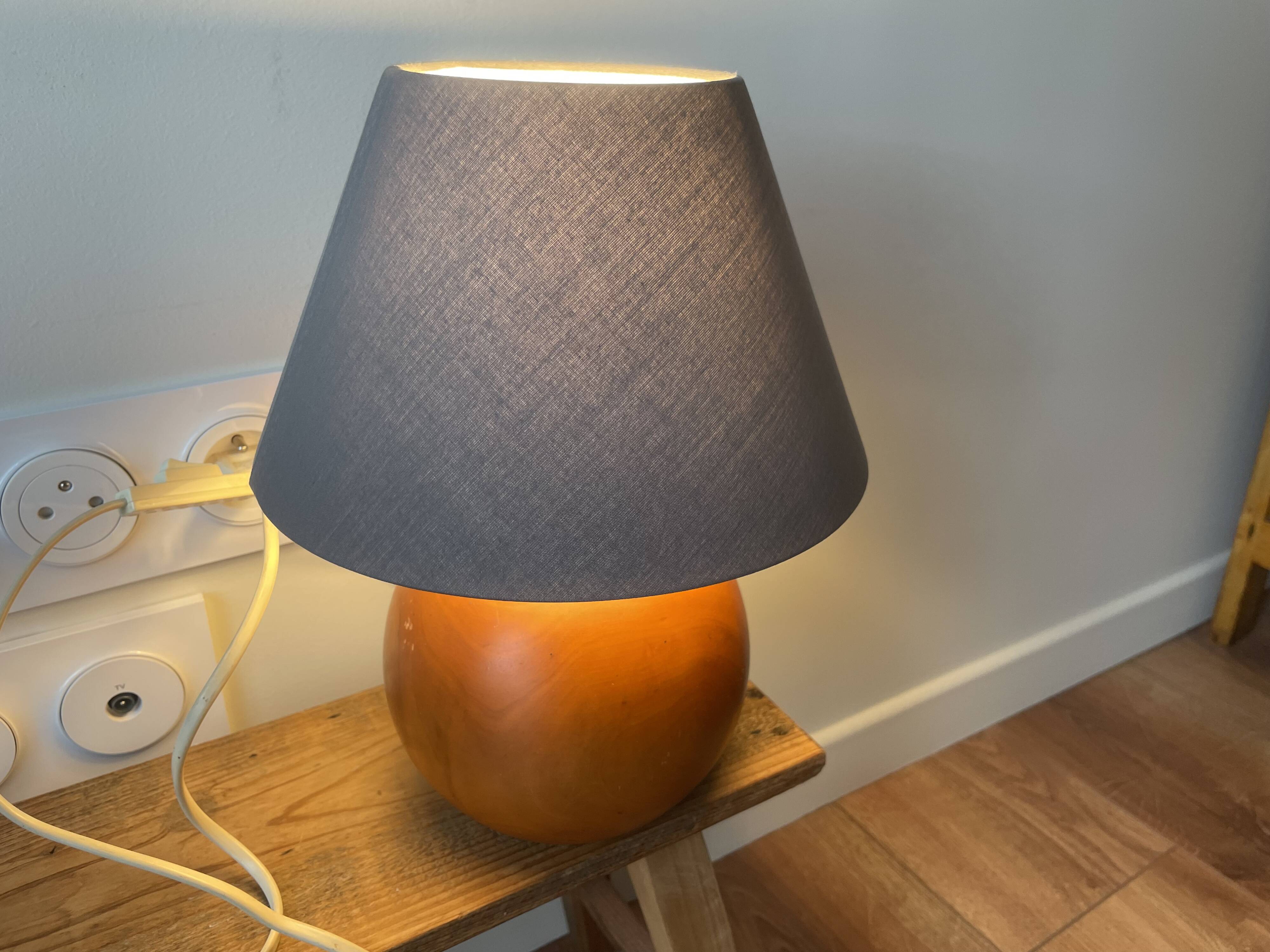Wooden ball lamp