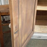 Buffet with 2 glass doors