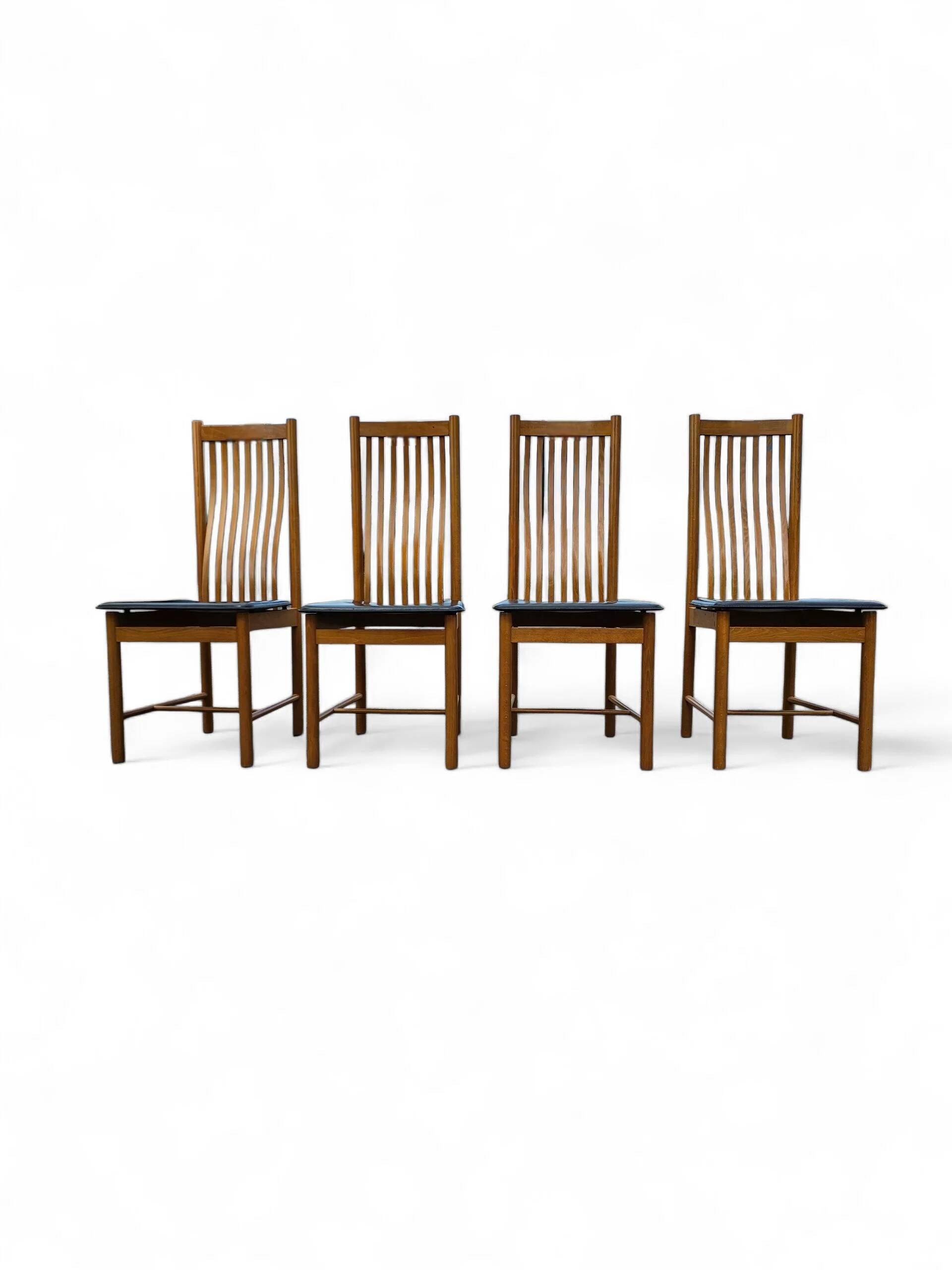 4 x Bros Nova chairs / leather seats