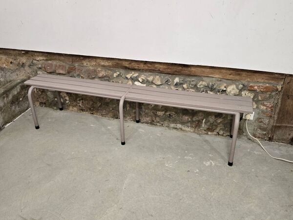 Banc d'école relooké mauve clair 1970 taille adulte