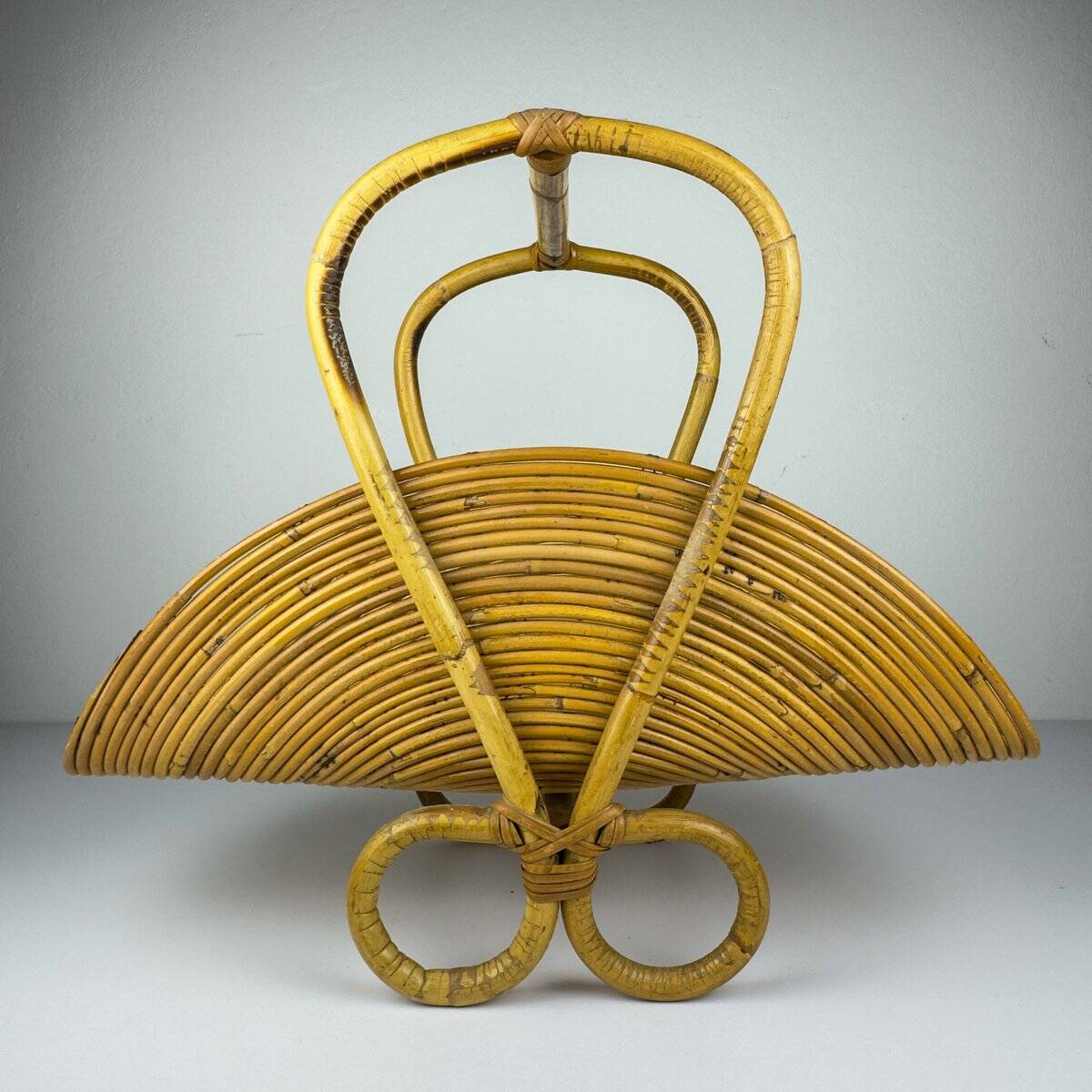Vintage bamboo magazine rack by Vivai Del Sud, Italy, 1960s.