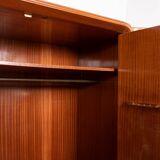 Italian Mid-Century Maple veneer wardrobe from 1950’s