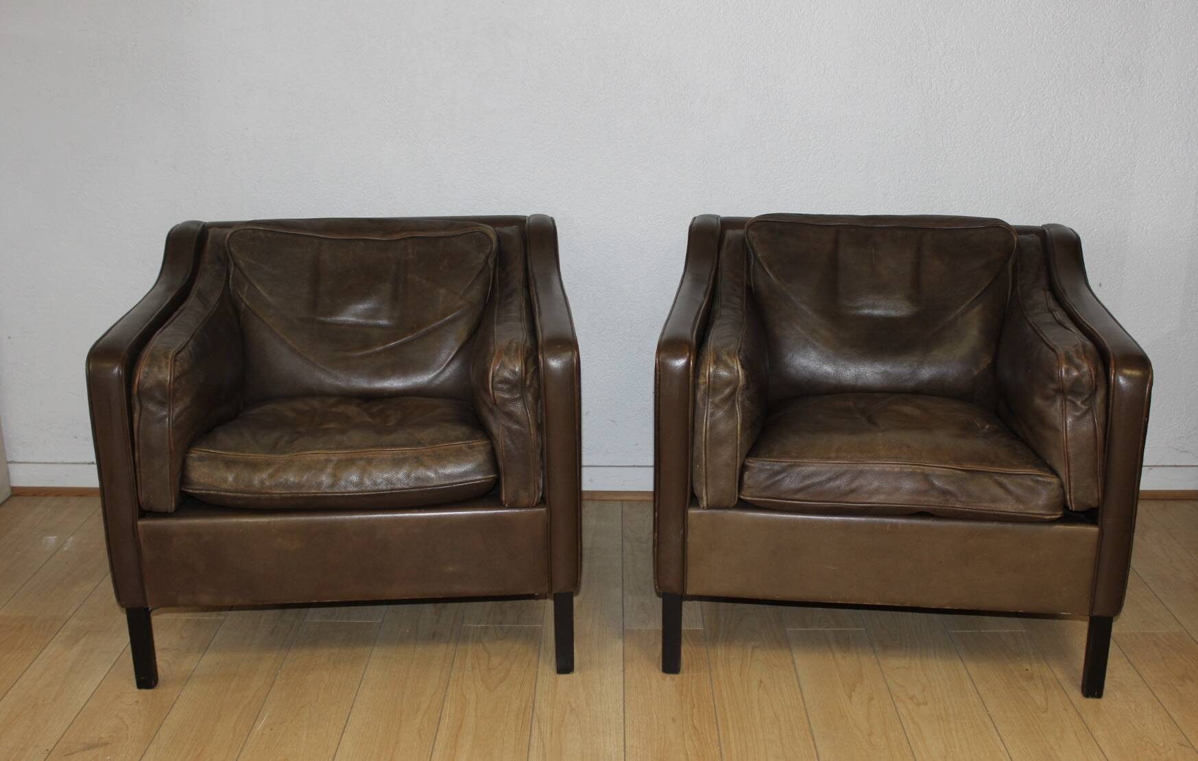 Pair of leather armchairs by Borge Mogensen circa 1970