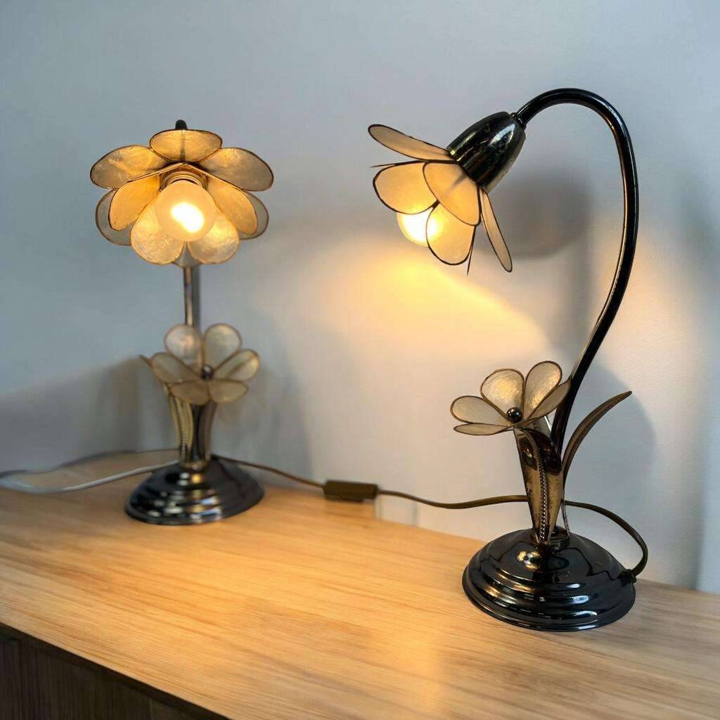 Set of 2 vintage lotus table lamps / capiz shell lamps