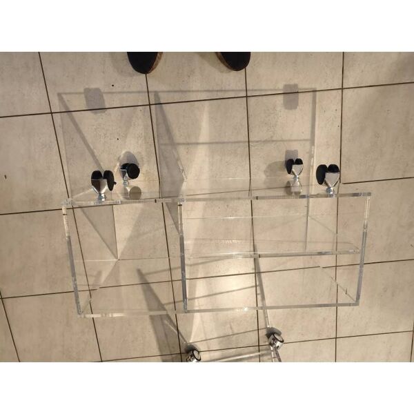 2 meubles vintage en plastique transparent