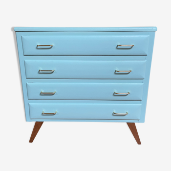 Scandinavian chest of drawers