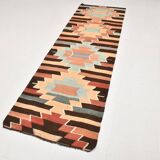 Vintage Kilim Rug, Geometric Zigzag Pattern in Earthy & Pastel Tones