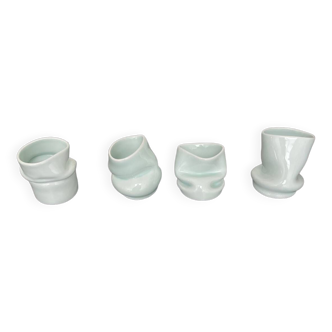 Lot de 4 petits vases en porcelaine design SPIN Contemporary Ceramics design