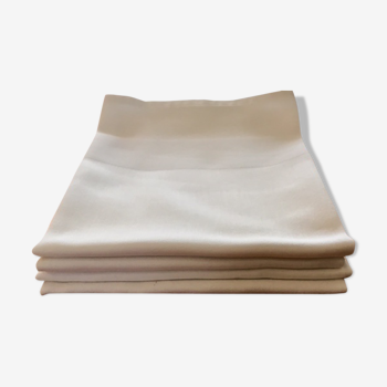 Damask linen and cotton napkins