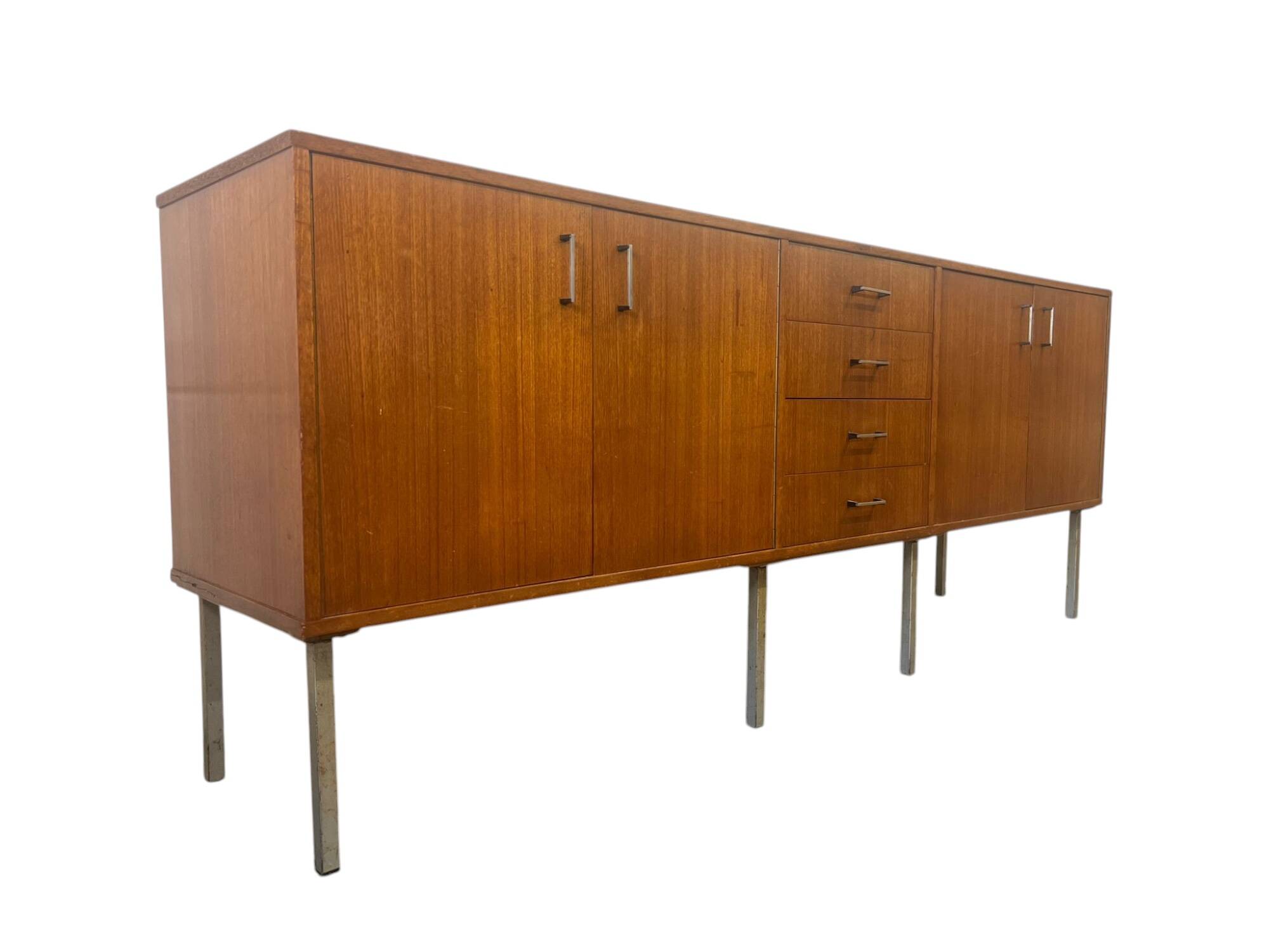 Buffet / armoire / buffet vintage XL en bois
