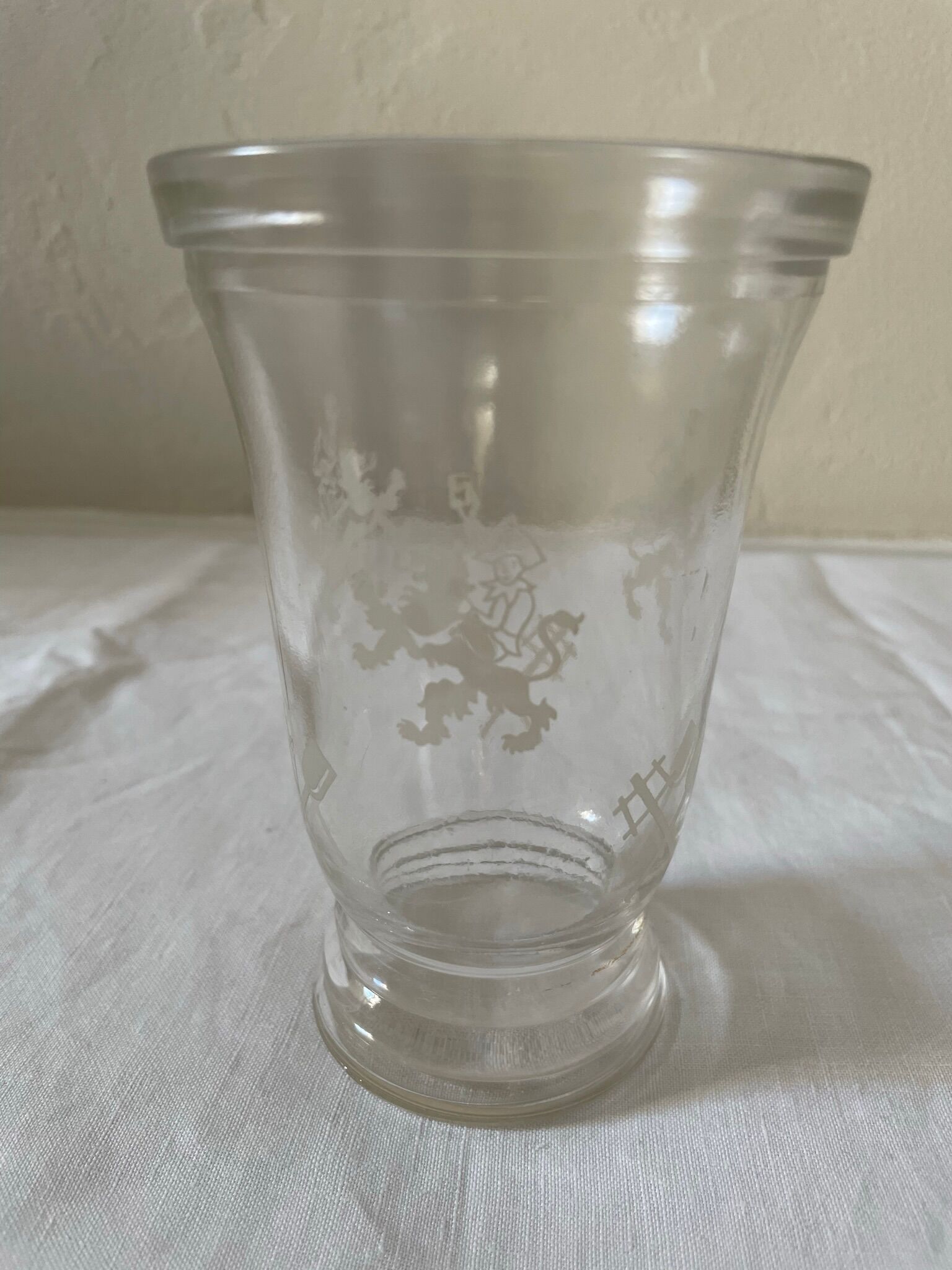 Molded glass vase