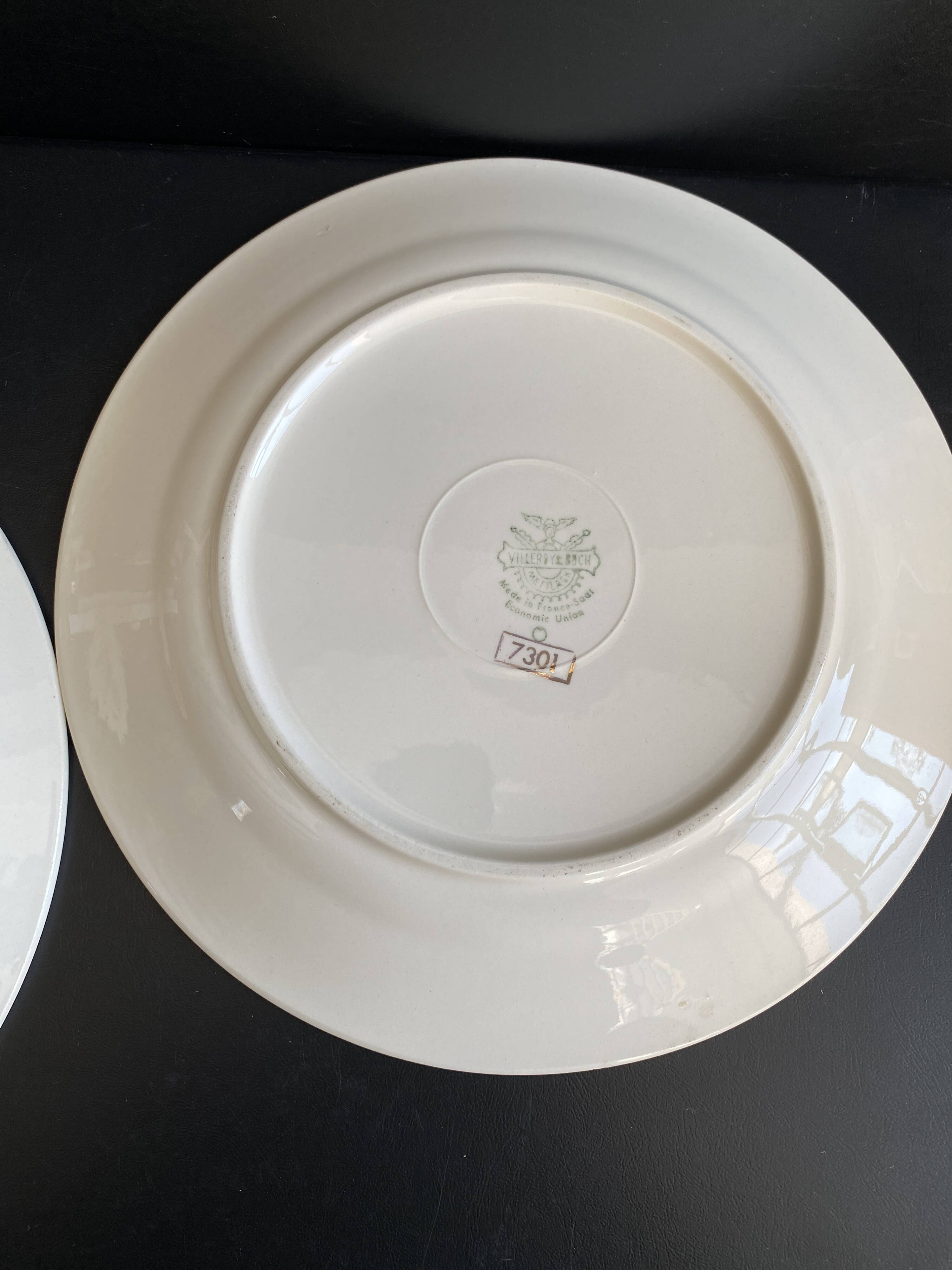 2 Vintage Plates Villeroy & Boch Mettlach - Economic Union France-Sarr