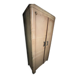 Metal cabinet