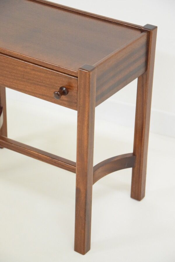 Vintage beside table 60/70