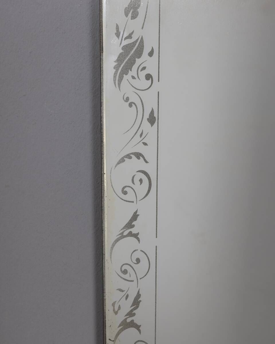 Vintage 1940s Italian design wall mirror with decorated glass