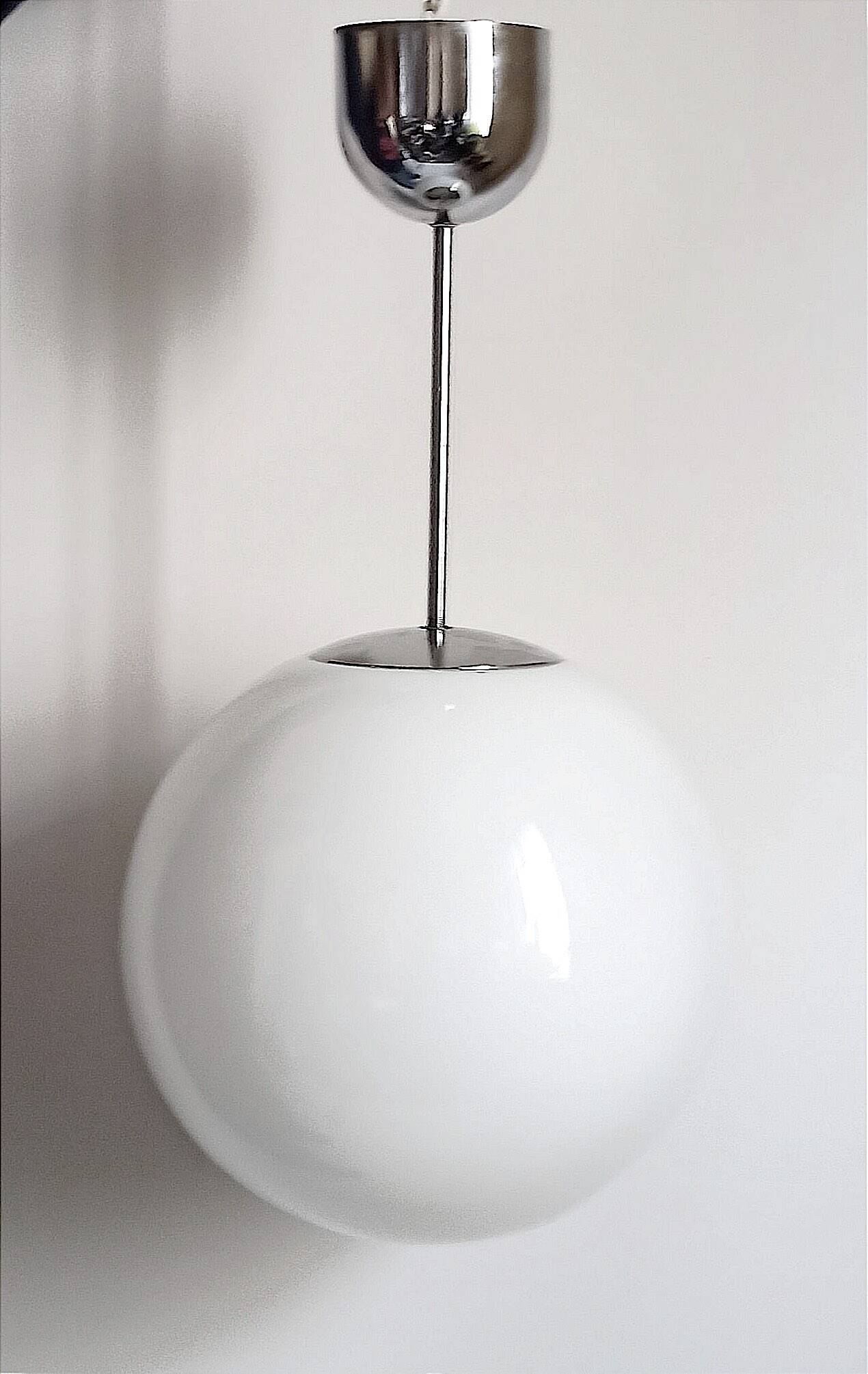 White opaline suspension 70s height 58 cm diameter 48.5 cm