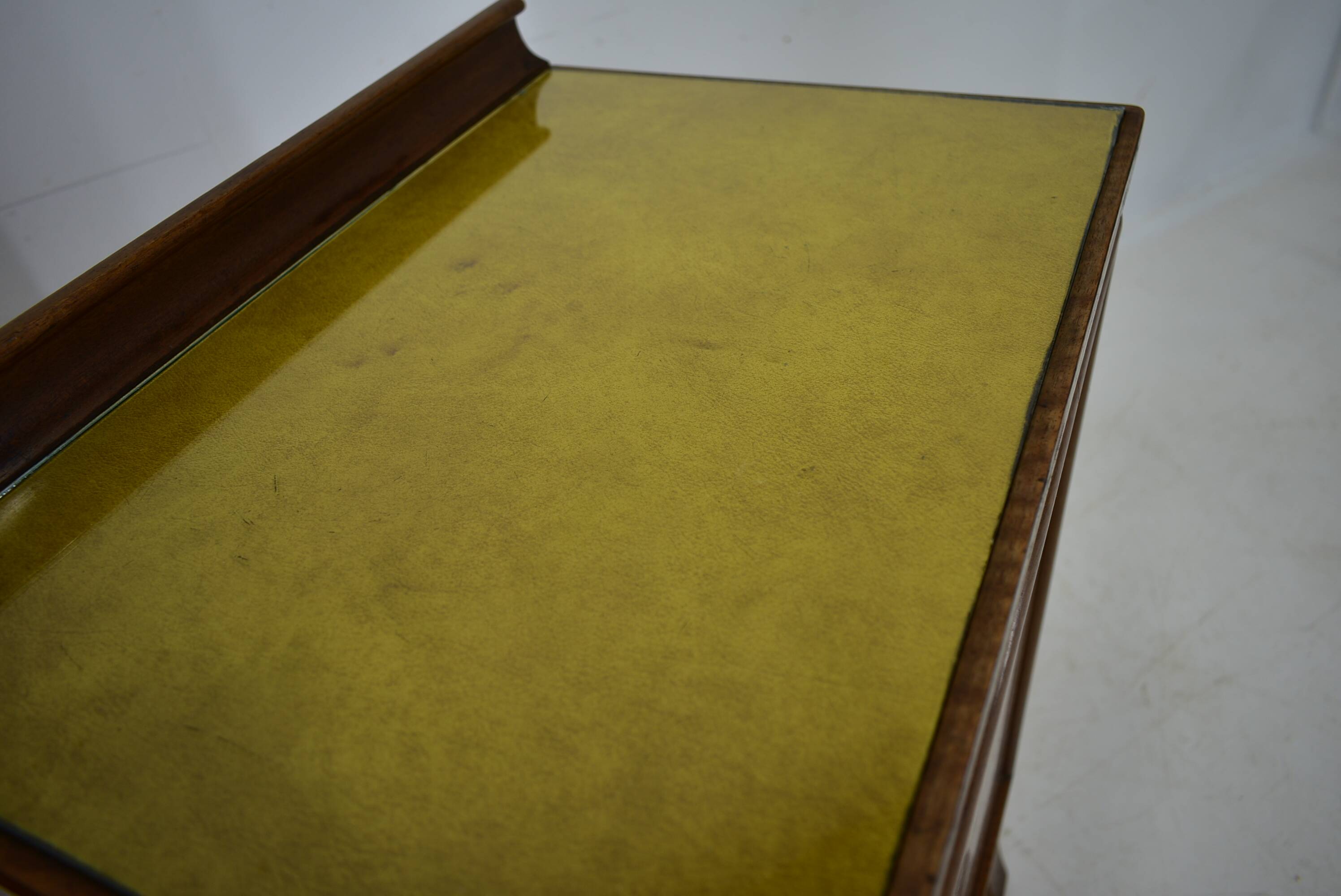 1930s pair of art deco bedside tables, Czechoslovakia