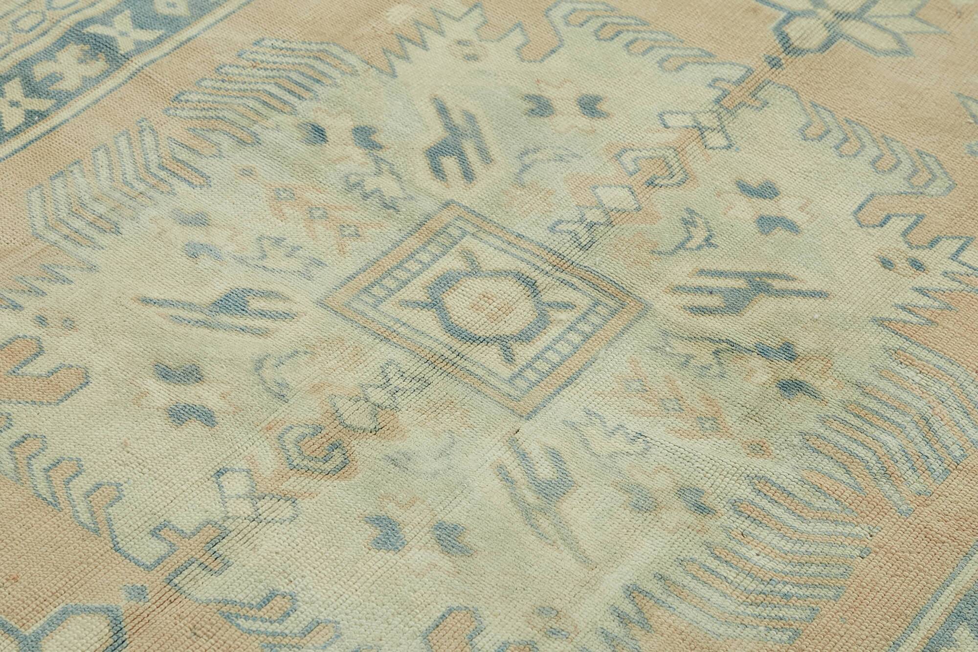 Turkish Vintage Anatolian Rug 173 cm x 257 cm
