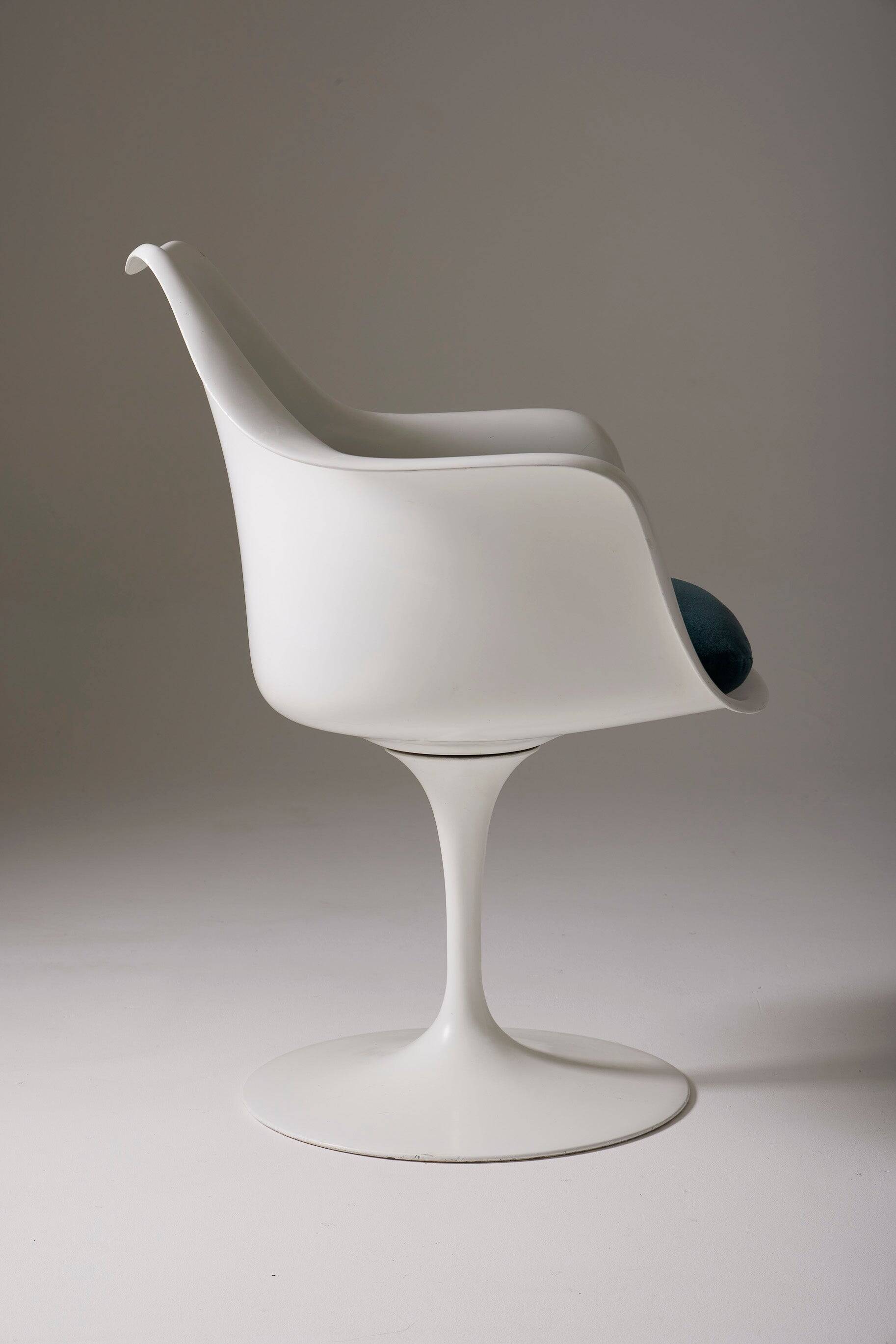Knoll & Eero Saarinen : Fauteuil Pivotant modèle Tulip cr