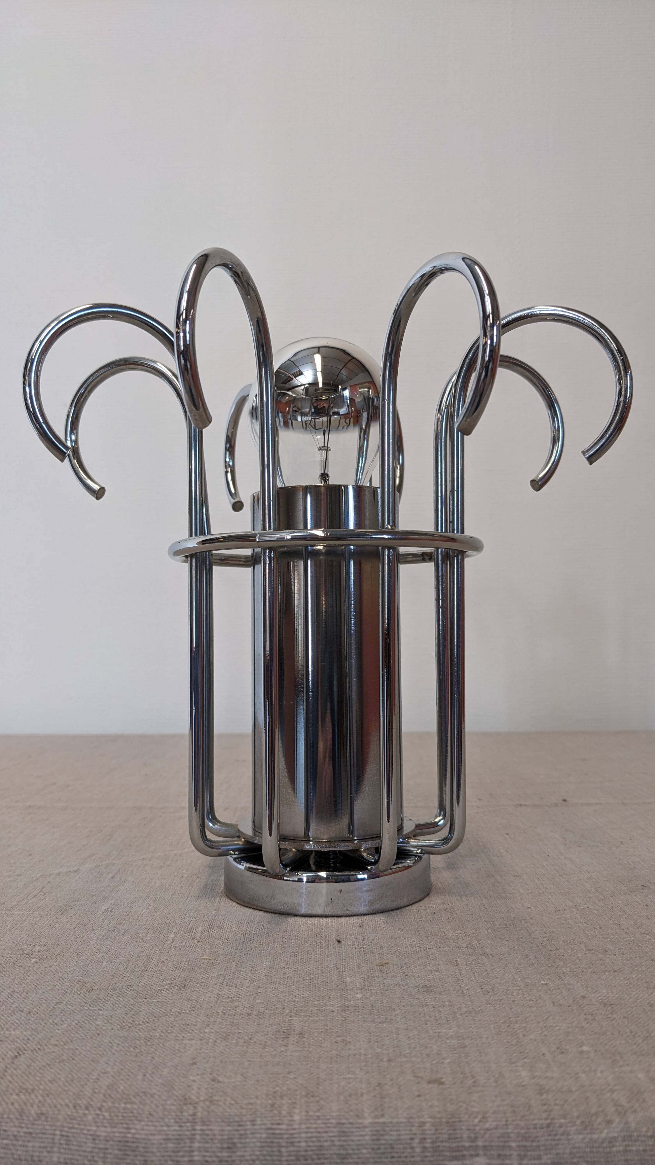 Modernist Space Age lamp in chrome metal from the 60s/70s