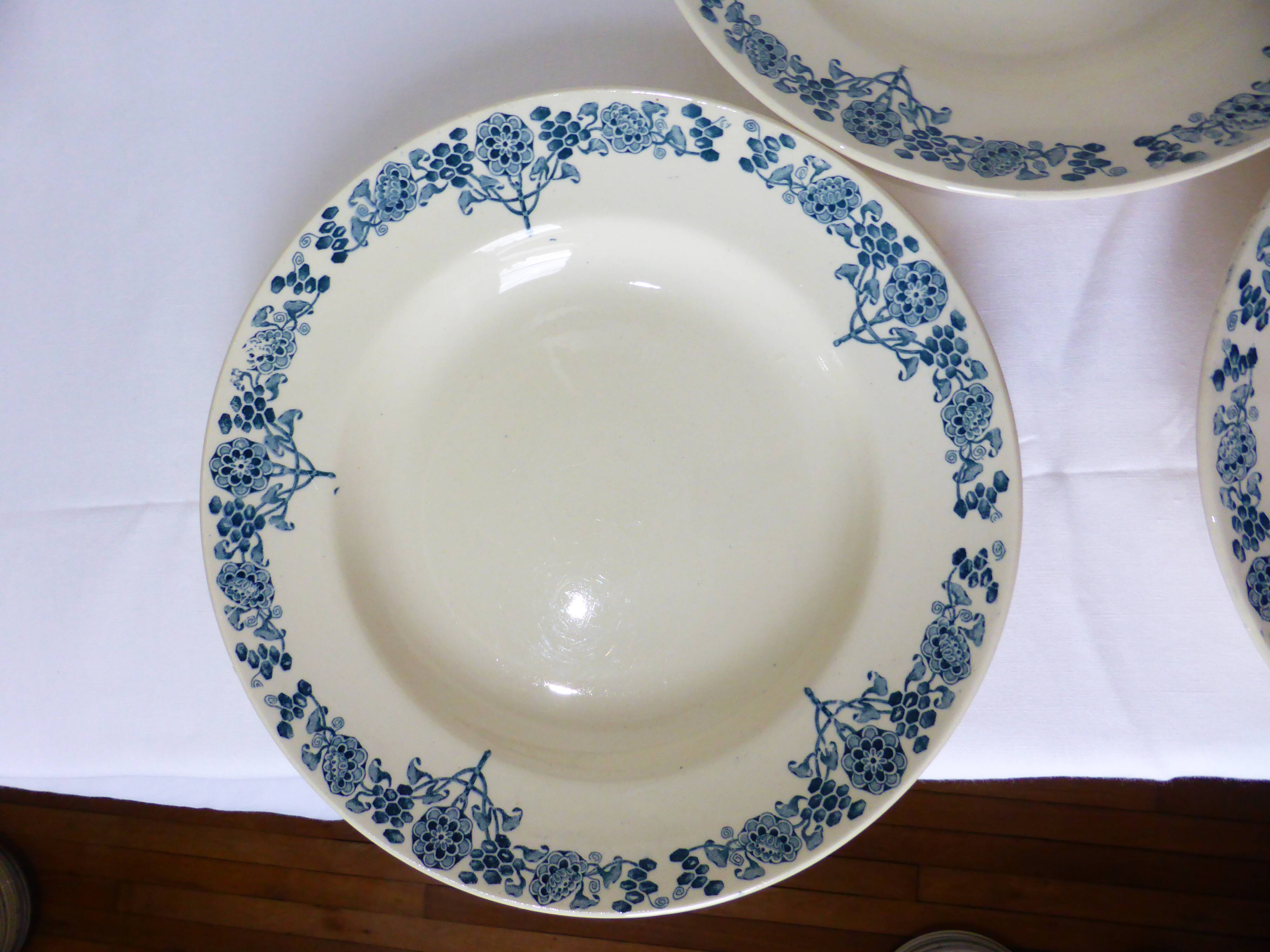 3 deep plates in ironstone from Longchamp model Christiane 220511