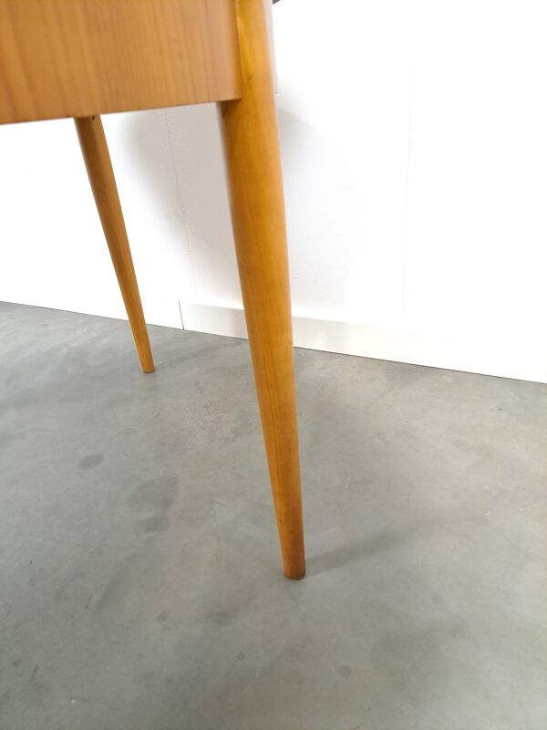 Table à manger ronde extensible Lübke design