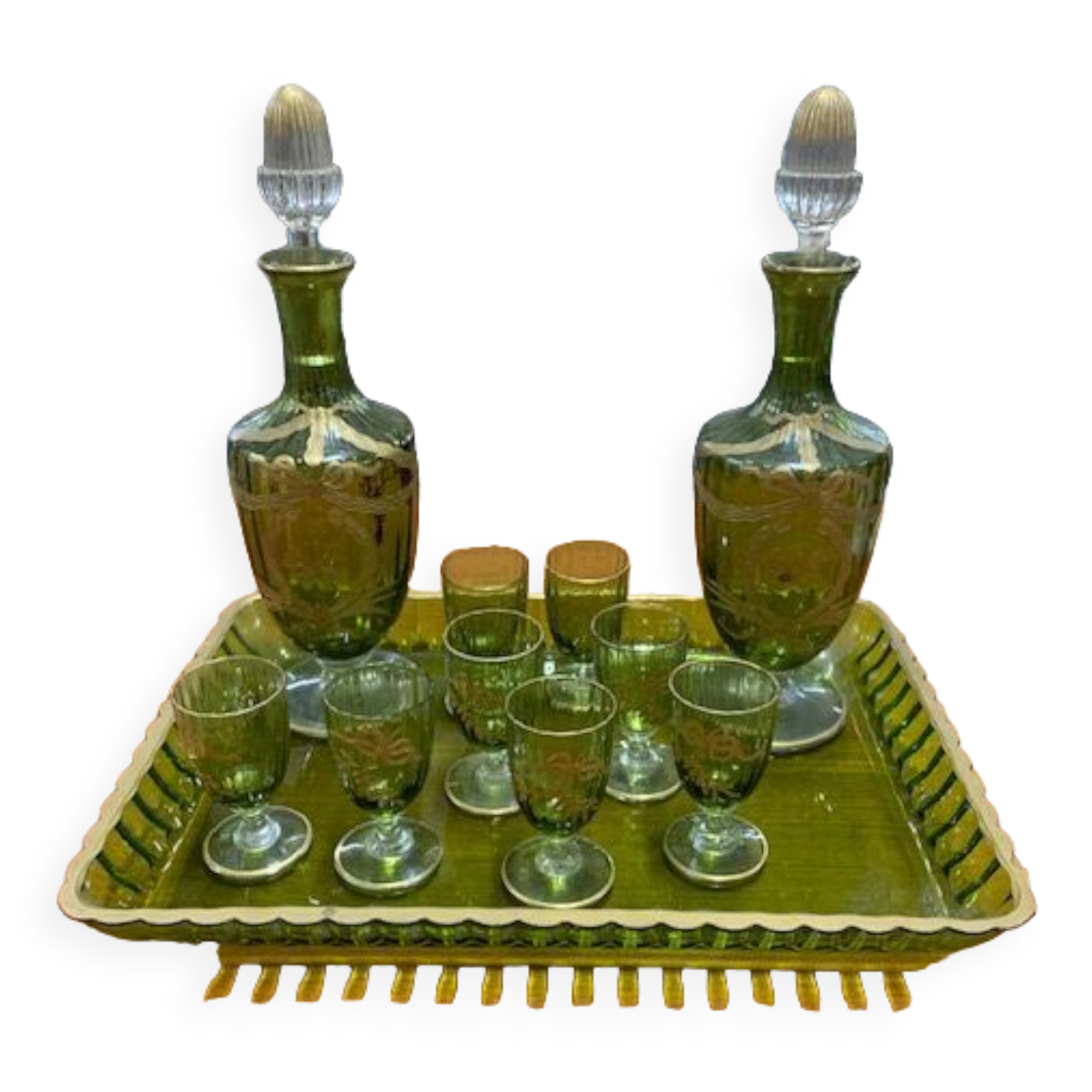 Crystal liquor service