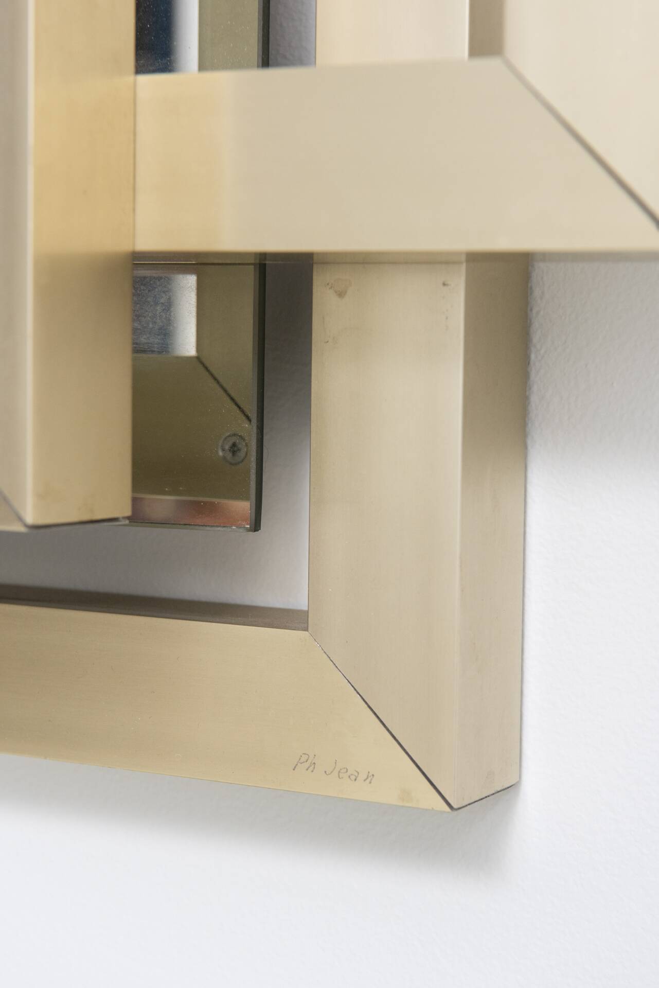 Sculptural mirror in brass - Philippe Jean