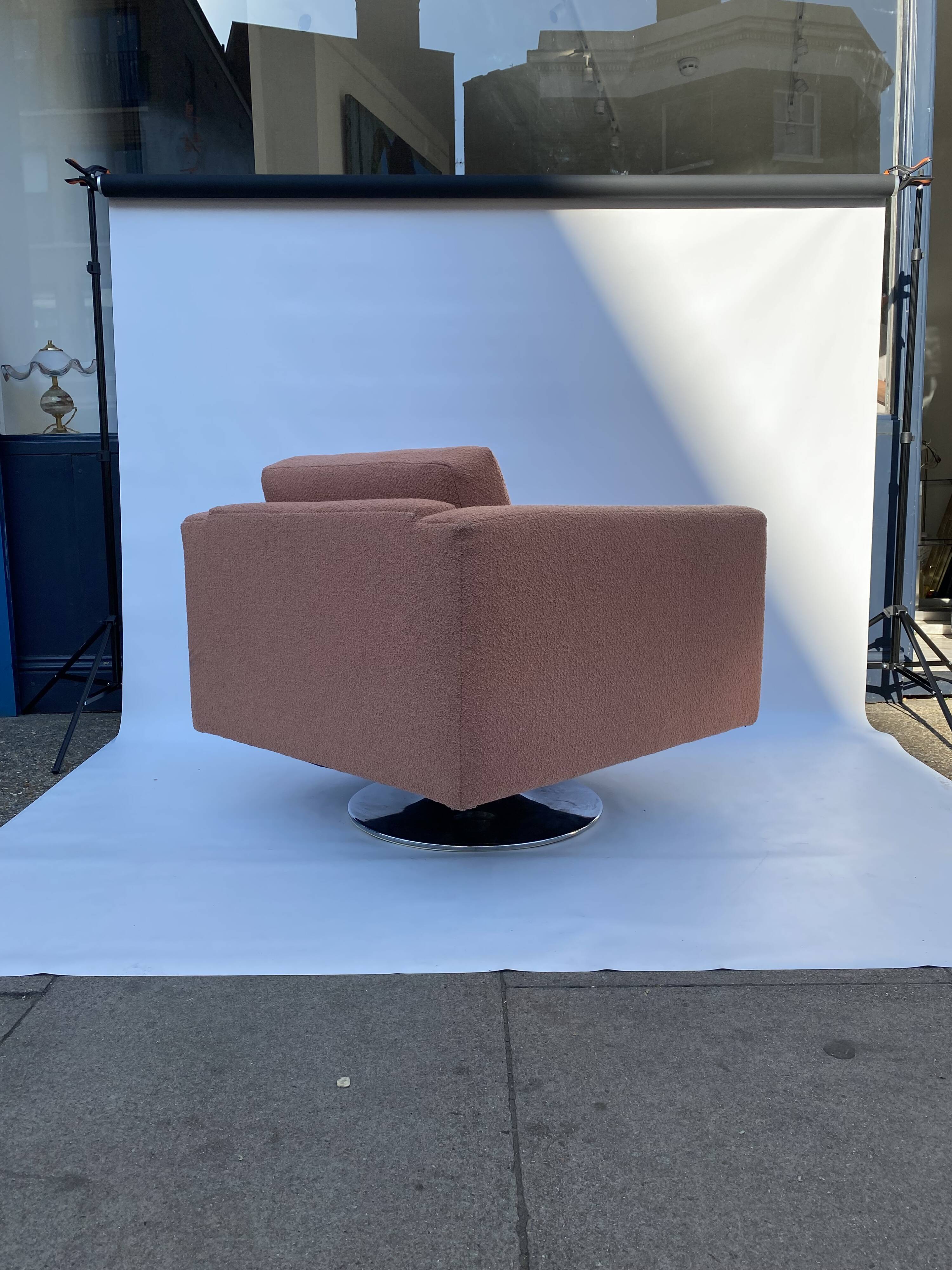 1970s Swivel Cube Armchair Chrome Peach Boucle Vintage Midcentury