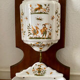 Earthenware wall fountain from Moustiers