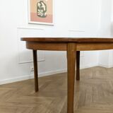 Scandinavian oval table - 405