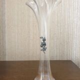 Vase motif étain