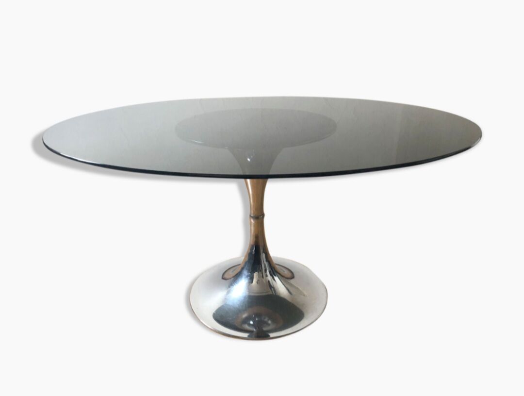 Oval table circa 1970