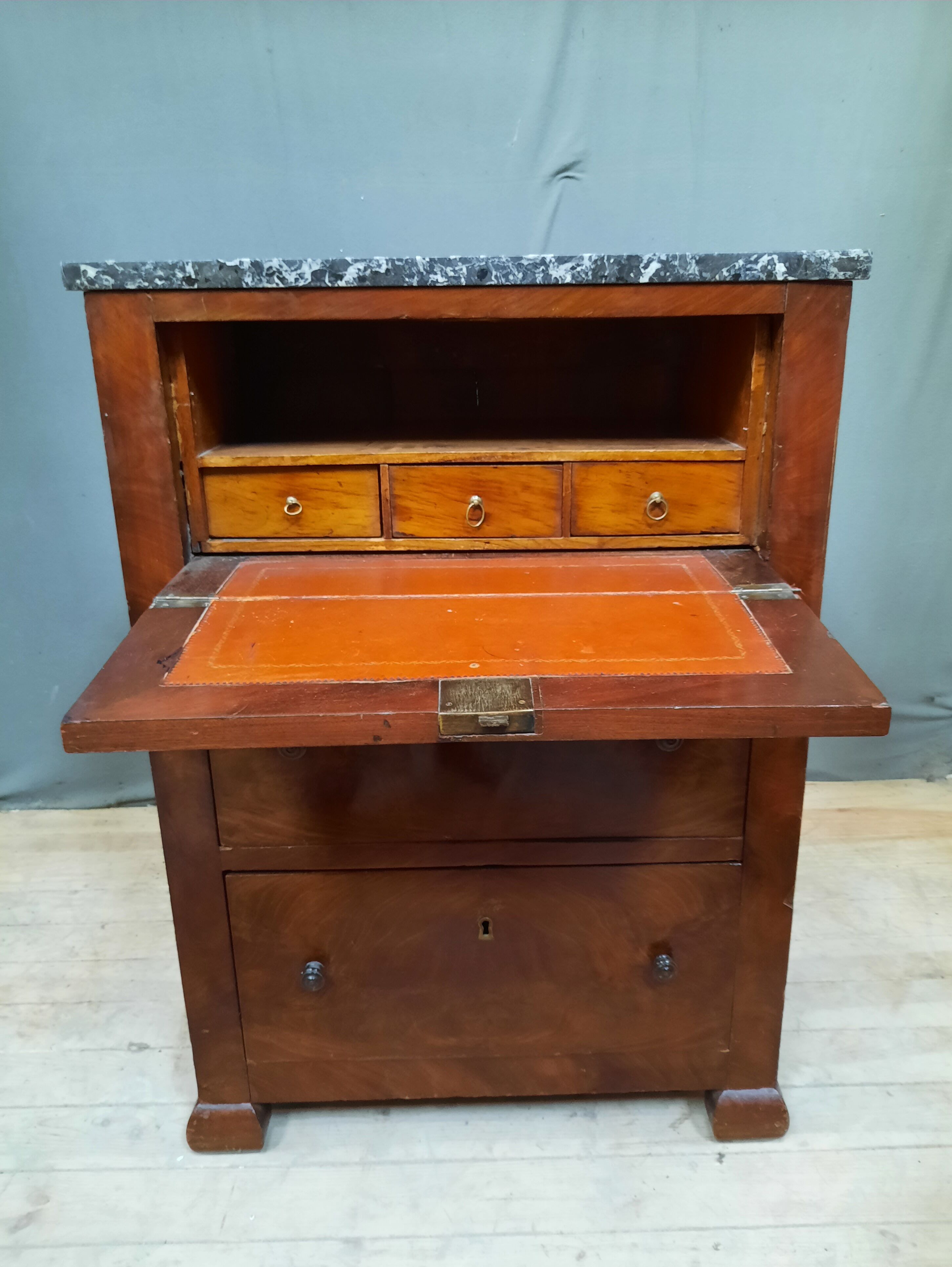 Mahogany stocking secretary louis philippe