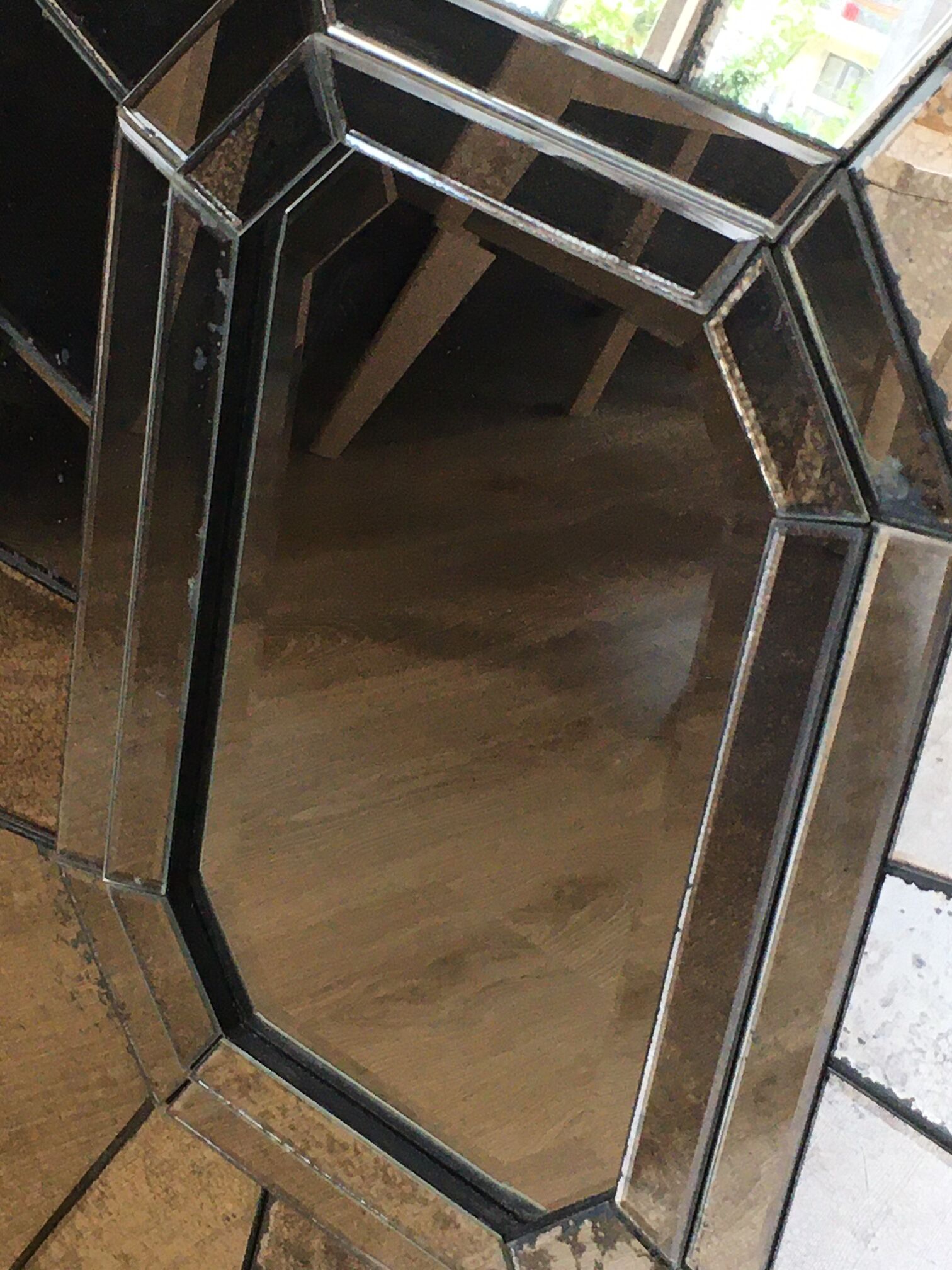 Art deco mirror 107x89cm