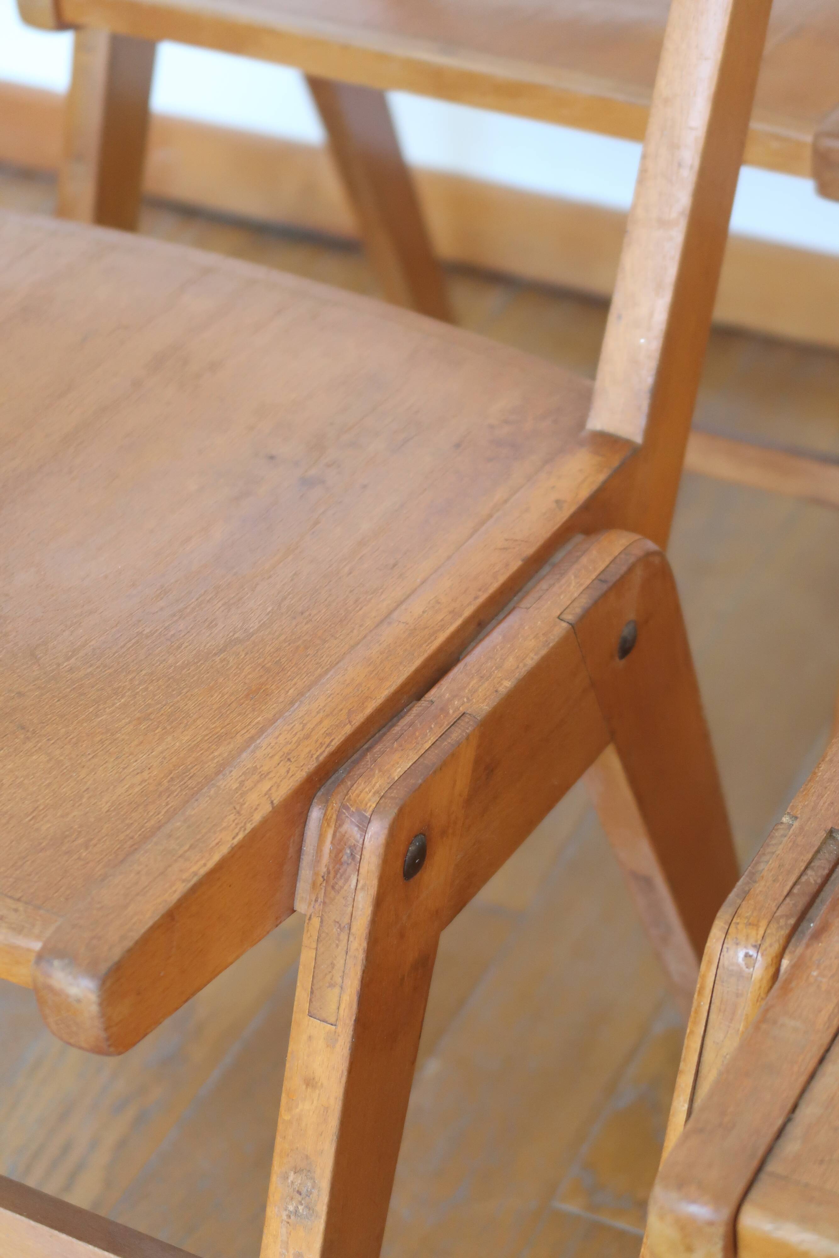 Set of 12 Scandinavian chairs compass feet