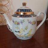 Chinese porcelain teapot