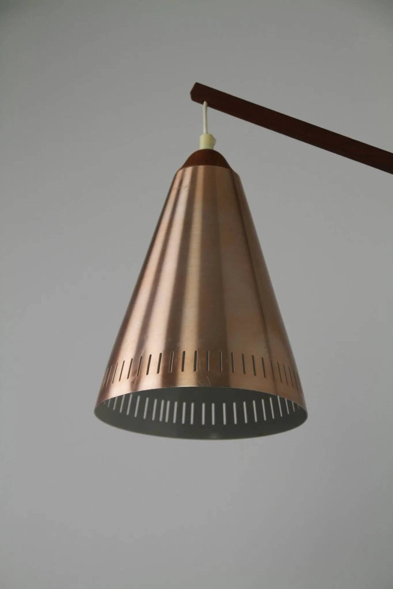 Uno & Östen Kristiansson for Luxus Vittsjö — Teak & Copper Wall Lamp, Sweden, 1960s