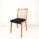 Chaise vintage Mid-Century à barreaux en bois massif avec assise à ressorts